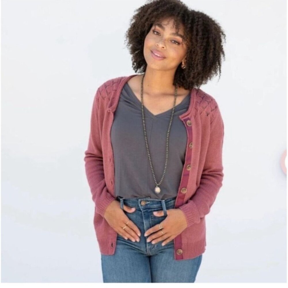 Evy's Tree The Kaylee Size Large Pointelle Knit Cardigan Sweater Long Sleeve But